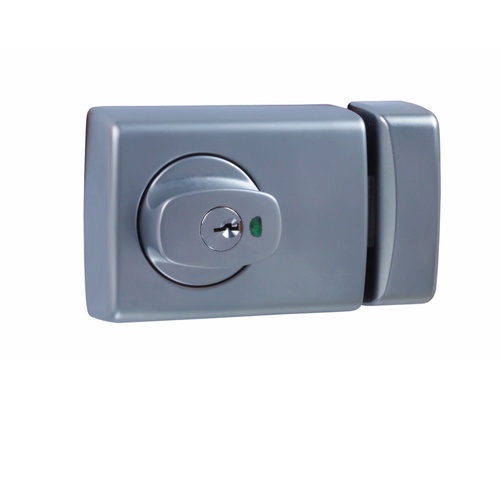 Lockwood 001-1K1SP 001 with Knob Timber Frame Strike  Satin Chrome Pearl